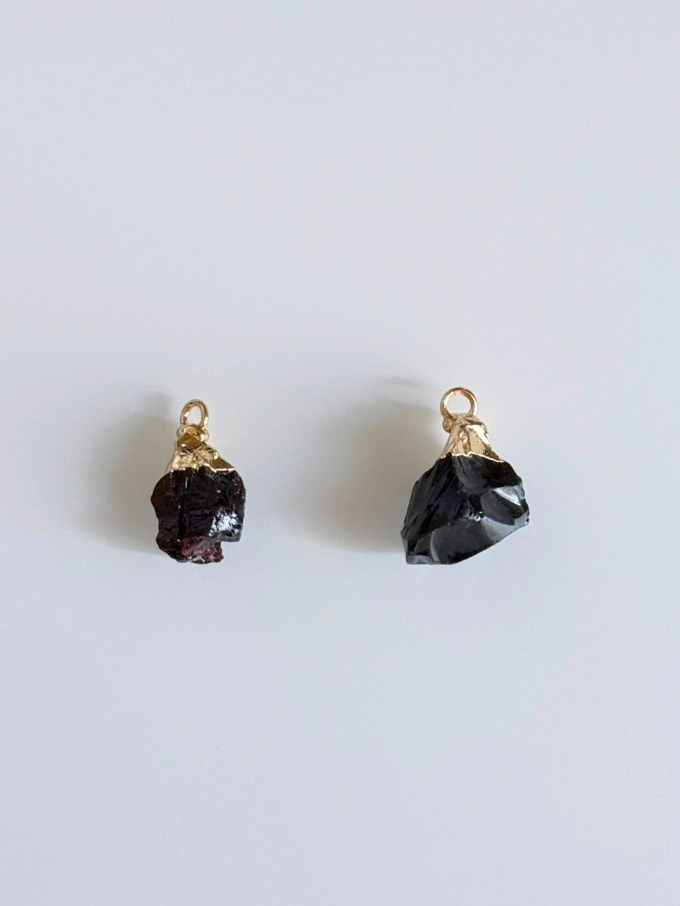 01/01 Garnet / Black Obsidian