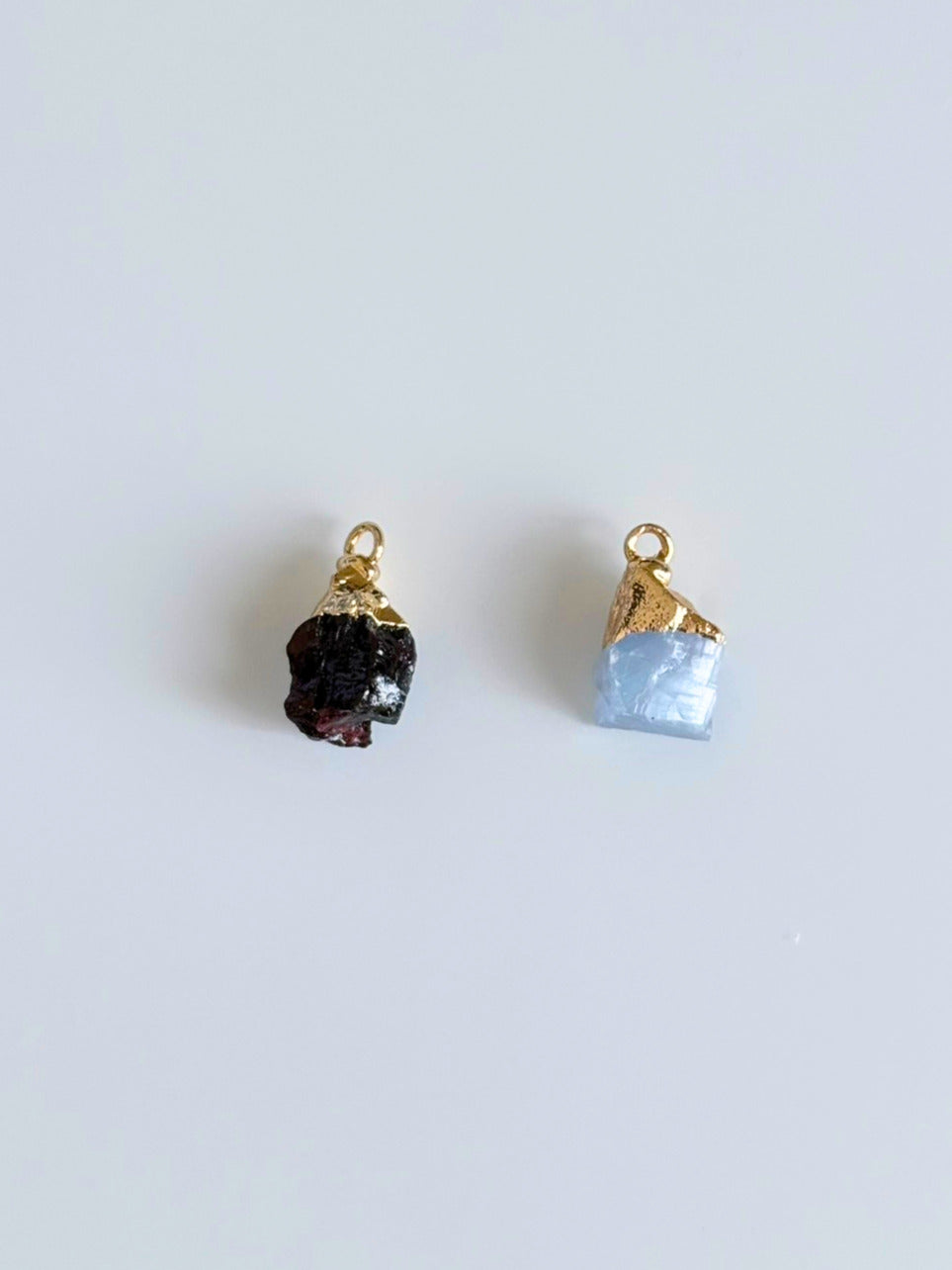 01/17 Garnet / Aquamarine