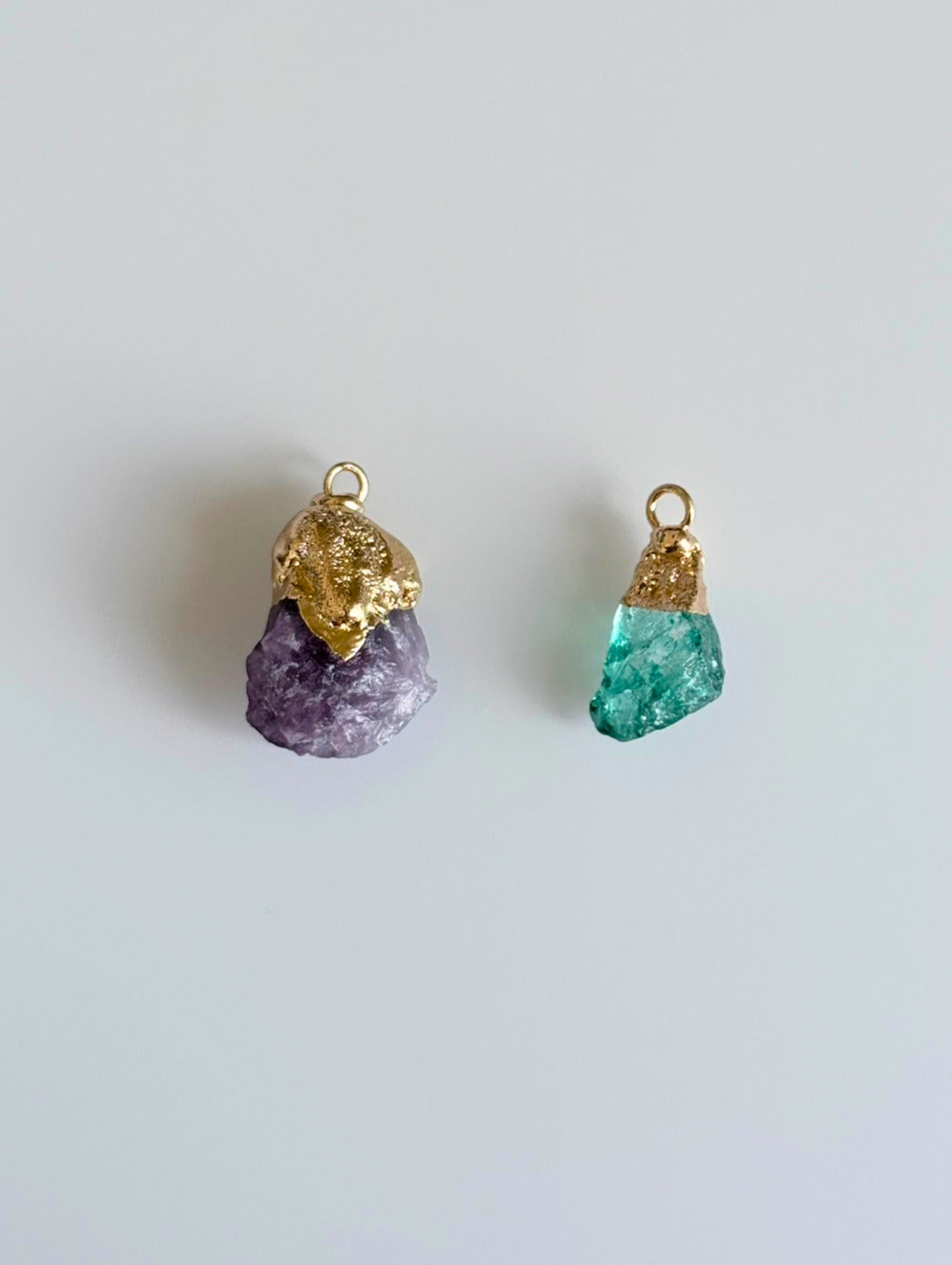 02/25 Amethyst / Emerald