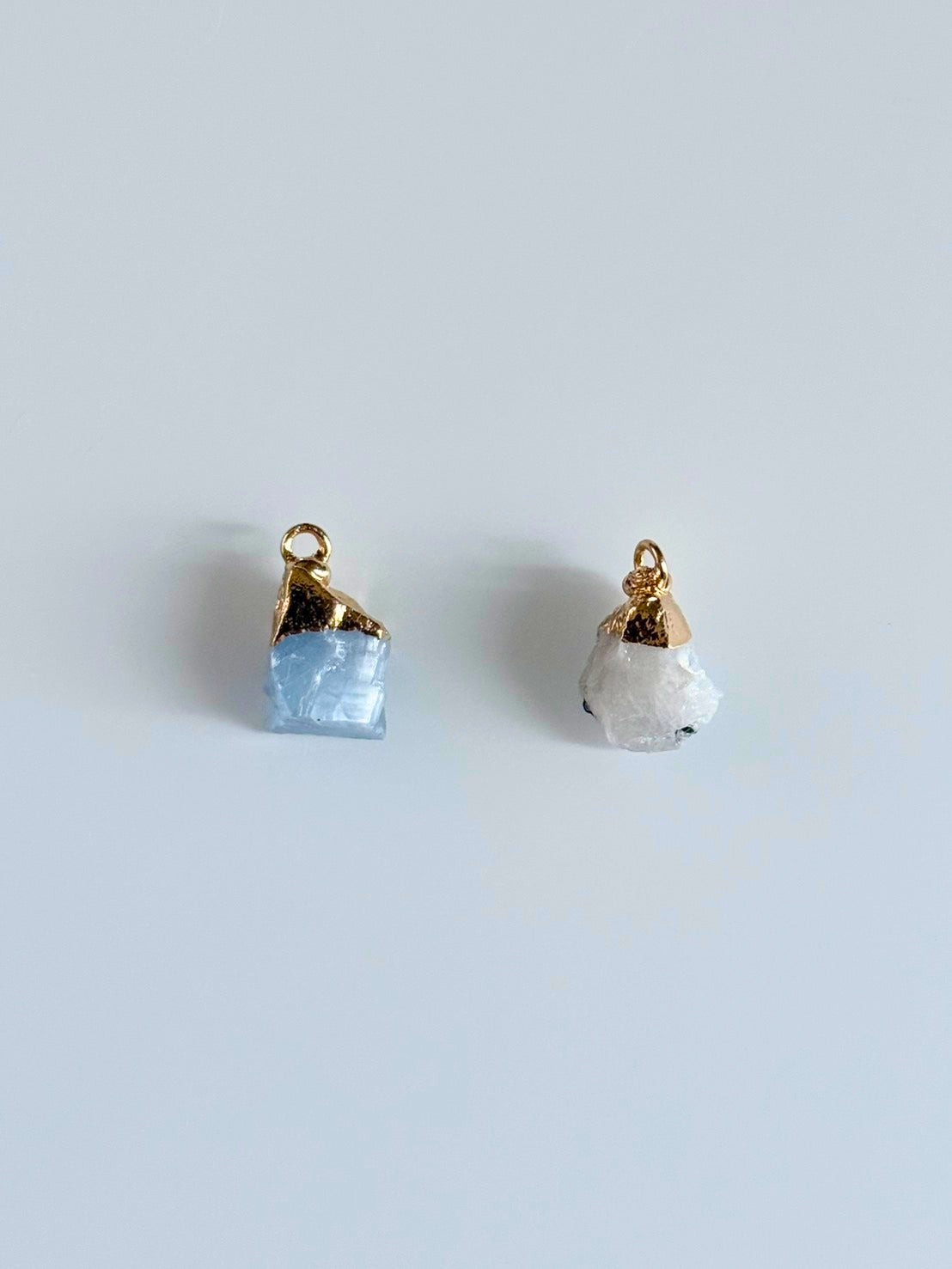 03/12 Aquamarine / Moonstone