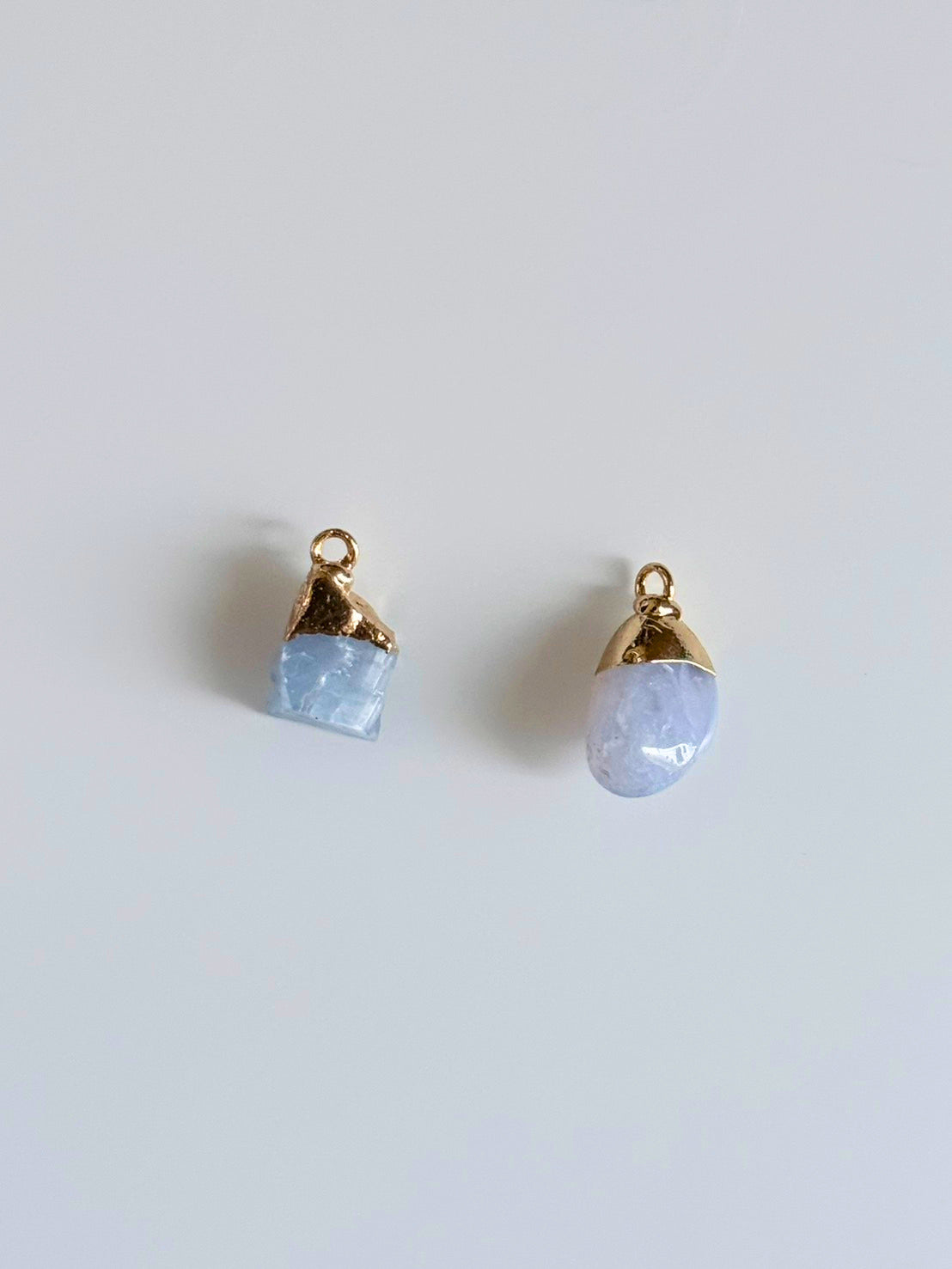 03/20 Aquamarine / Chalcedony