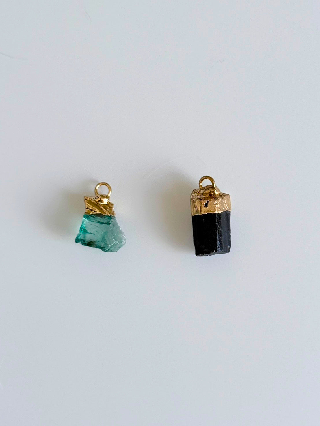 05/02 Emerald / Black Tourmaline