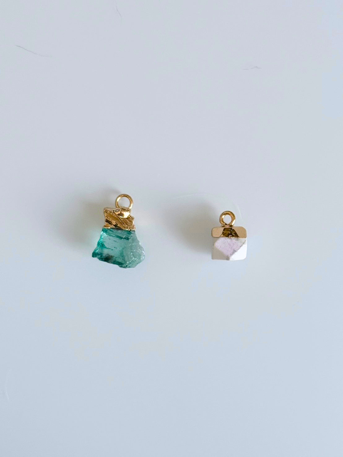 05/13 Emerald / Howlite