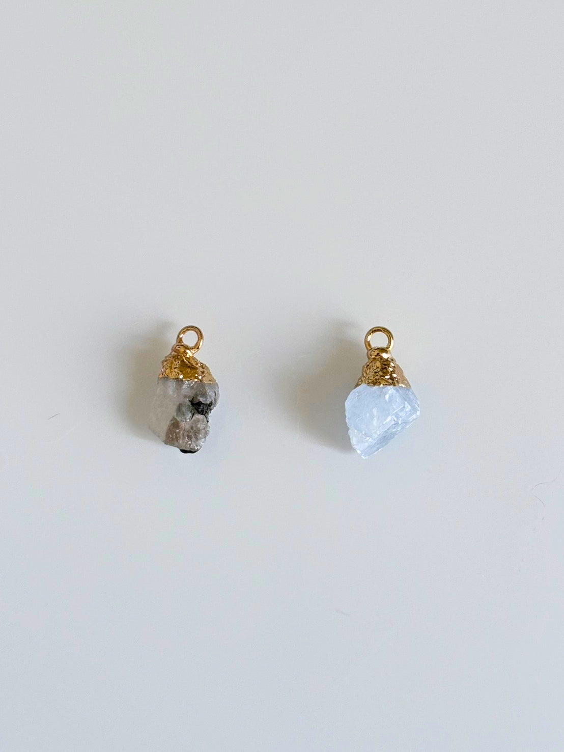 06/17 Moonstone / Aquamarine