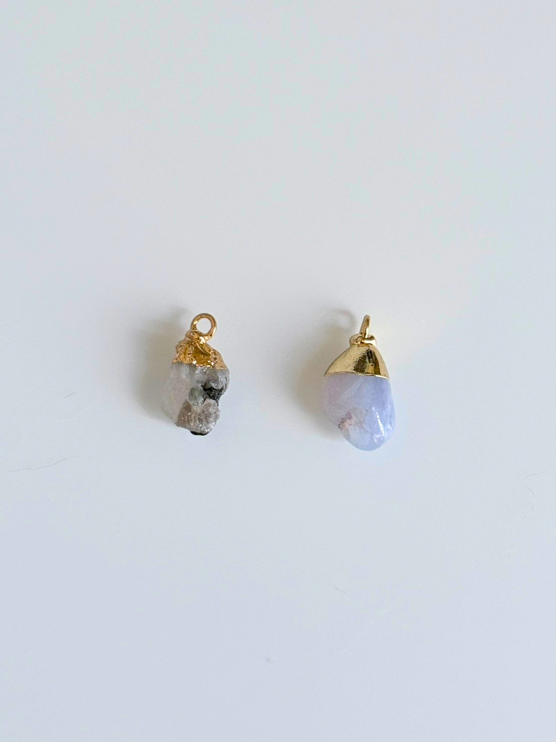 06/20 Moonstone / Chalcedony