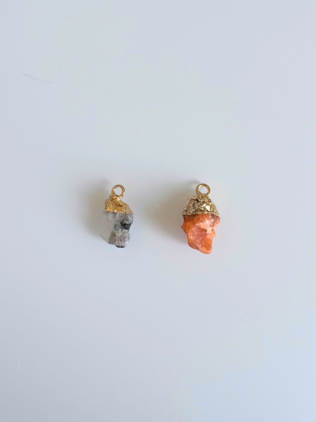 06/30 Moonstone / Sunstone