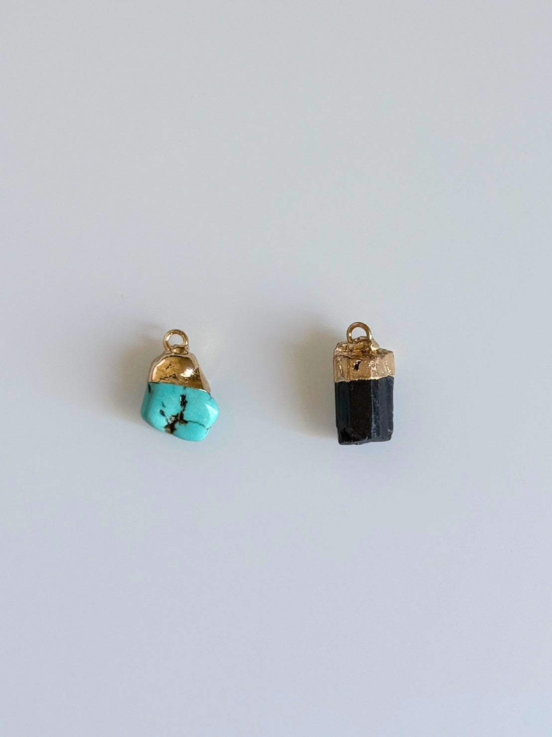 12/02 Turquoise / Black Tourmaline