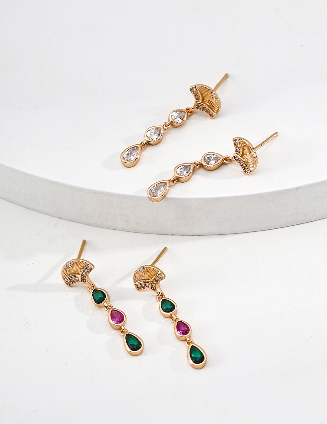 18K Gold Vintage Zircon Earrings