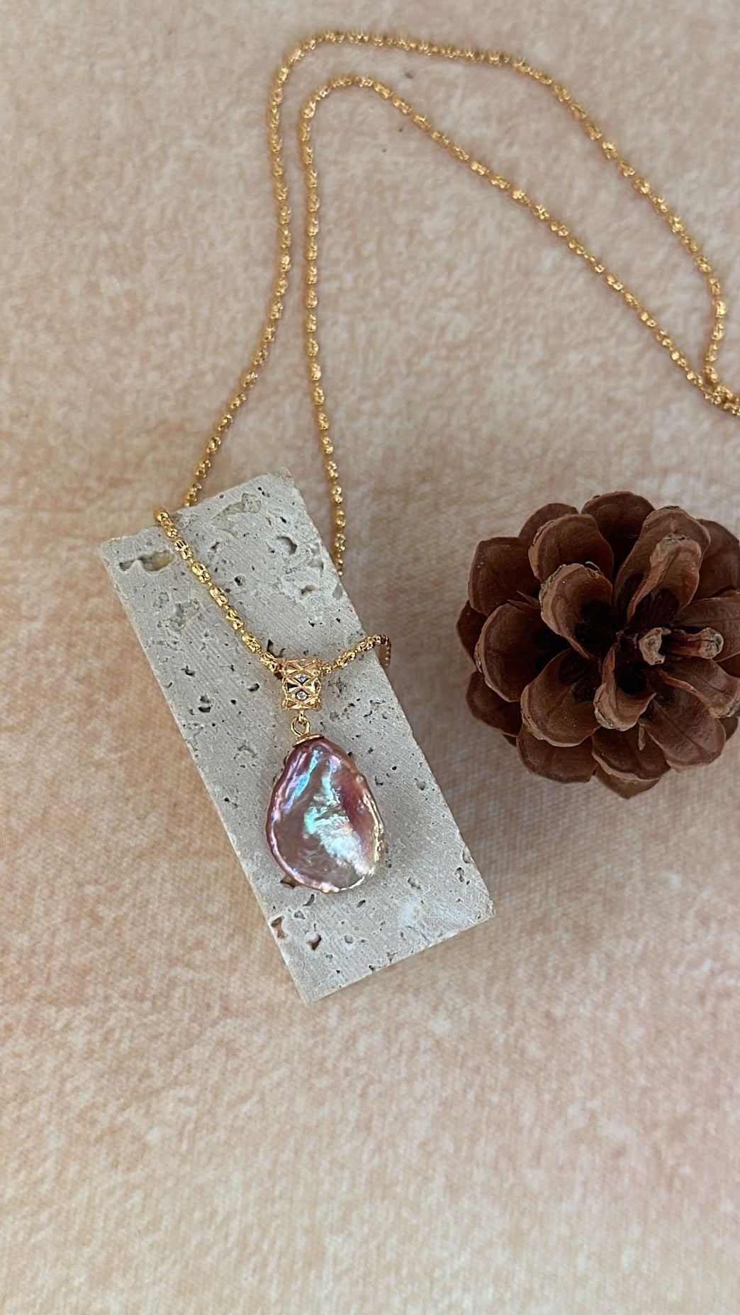 18K Gold Violet Petal Baroque Pearl Necklace