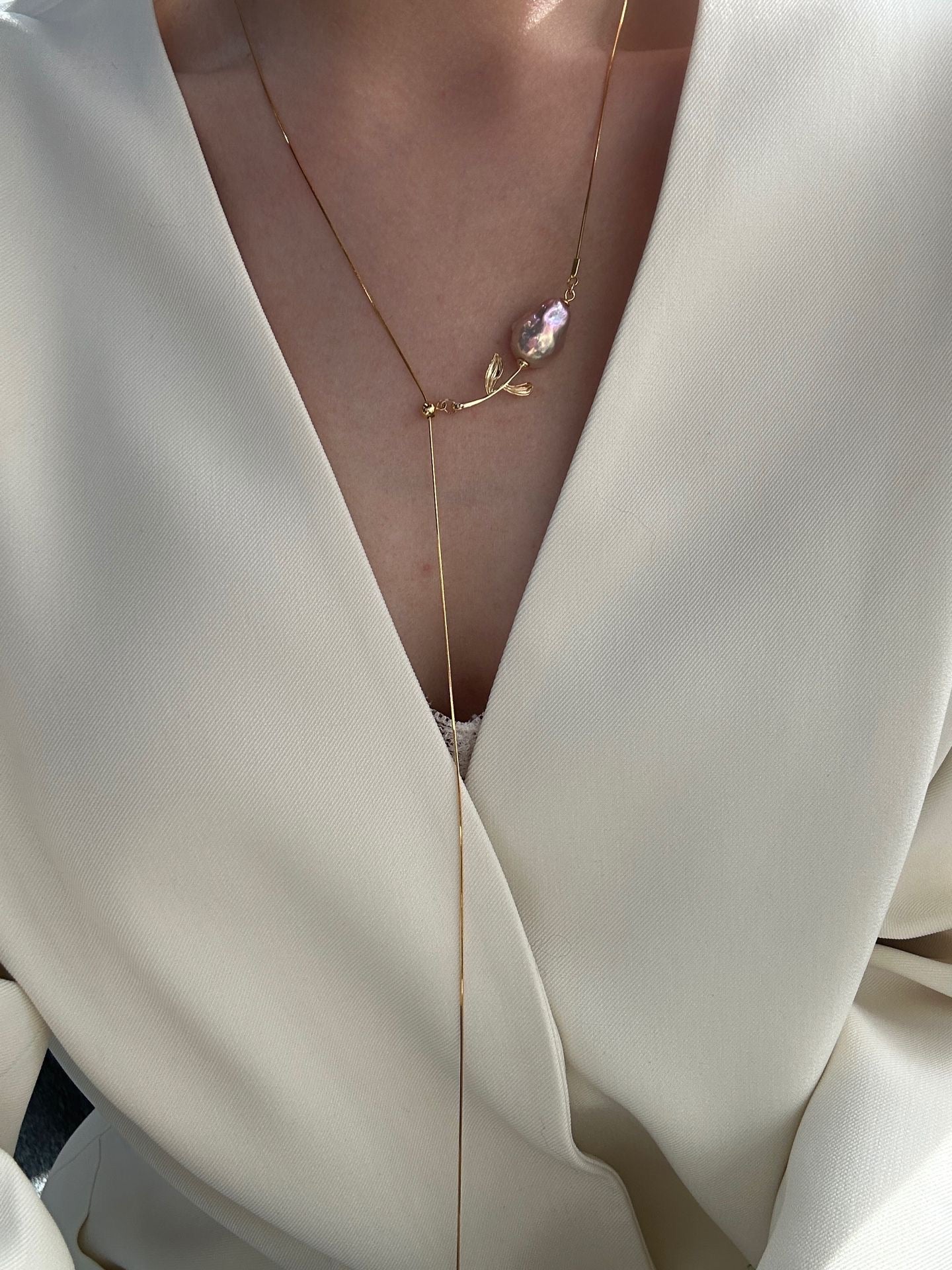 18K Gold Rose Baroque Pearl Necklace