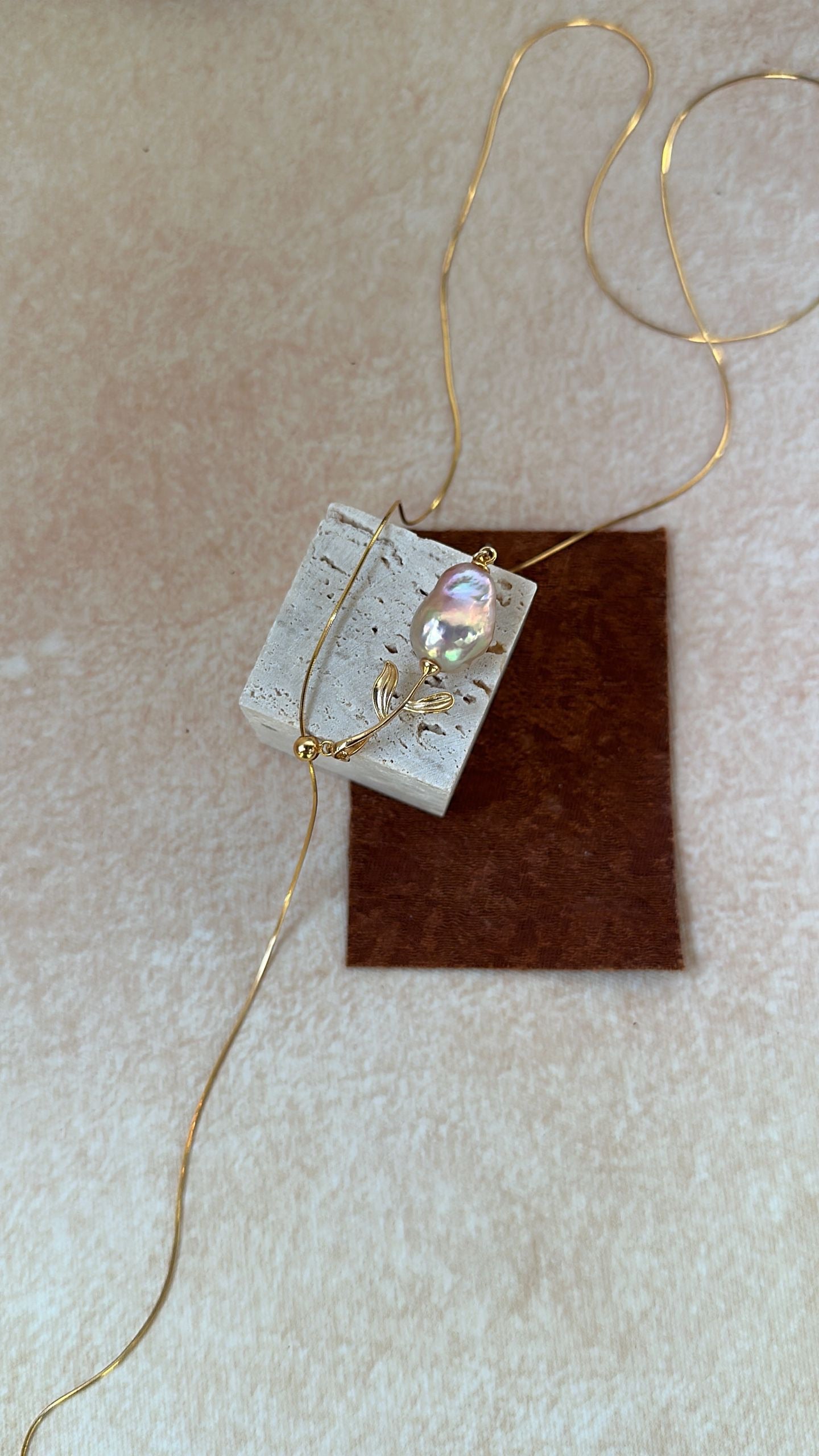 18K Gold Rose Baroque Pearl Necklace