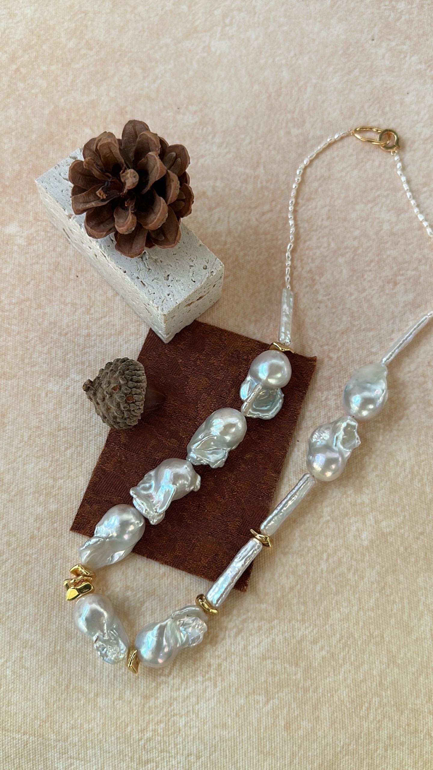 18K Gold Barn Fit Baroque Pearl Necklace