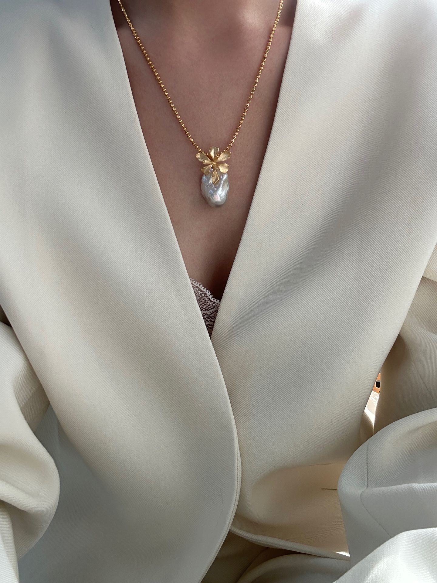 18K Gold Baroque Pearl Necklace