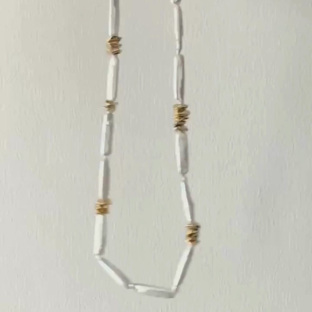 
                      
                        Load and play video in Gallery viewer, 18K Gold Baroque Pearl Necklace
                      
                    