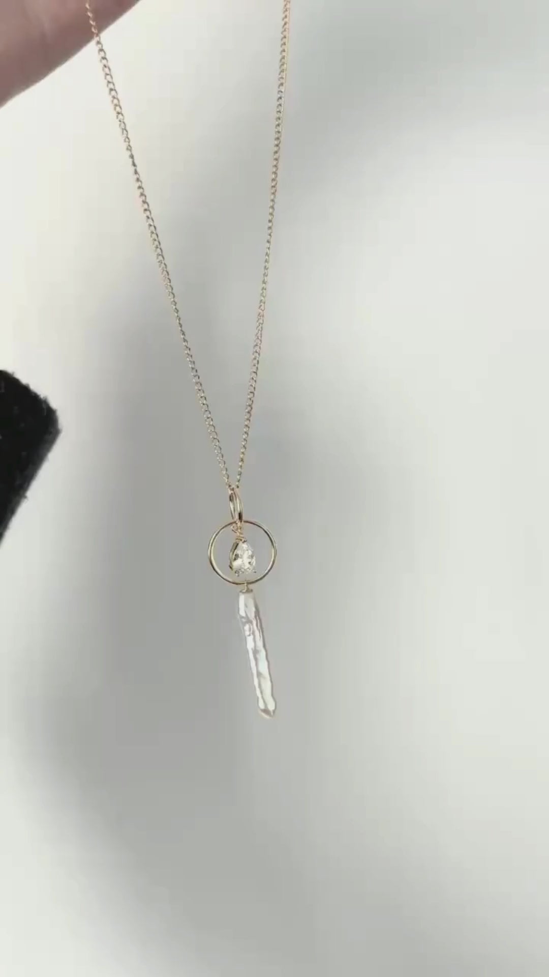 18K Gold Handcrafted Baroque Pearl Drop Necklace｜ Guiding Star