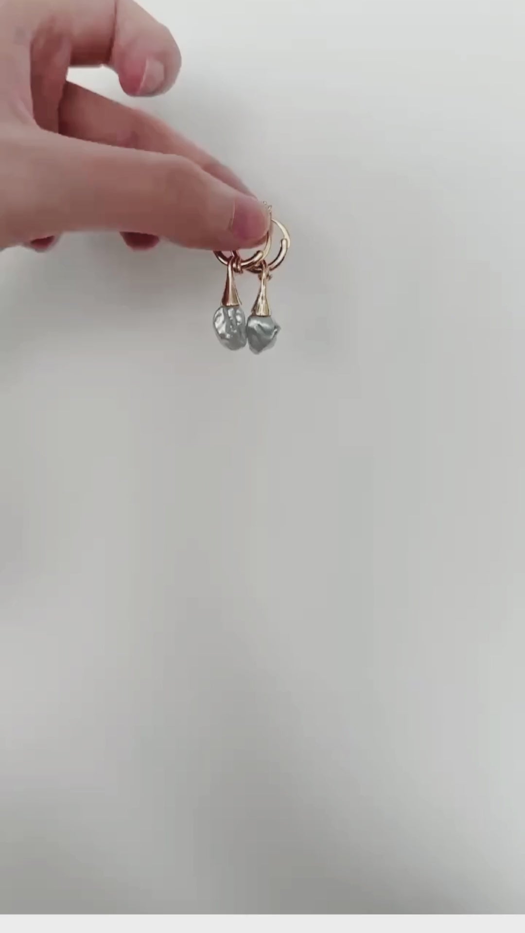 18K Gold Handcrafted Baroque Pearl Drop Earrings｜Libra Series
