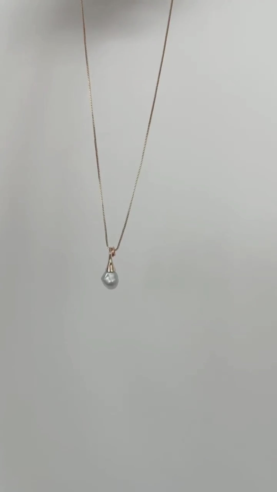 18K Gold Handcrafted Baroque Pearl Pendant Necklace｜Libra Series